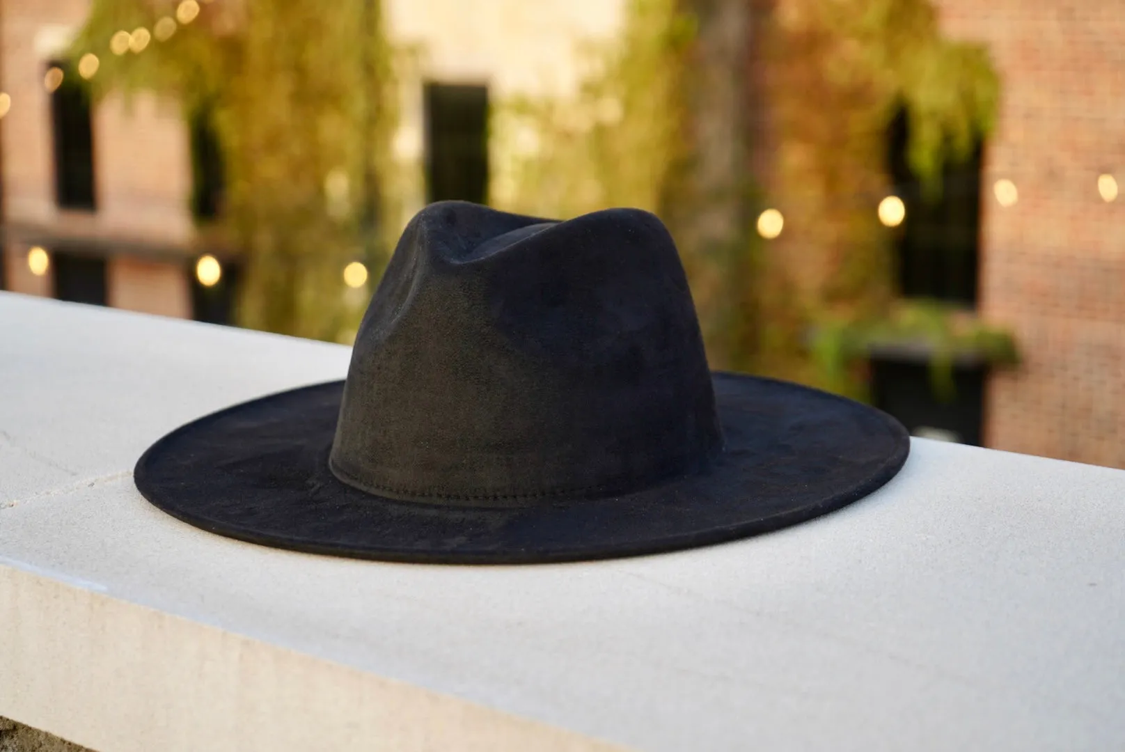 Atlanta Suede Wide Brim Fedora - Black