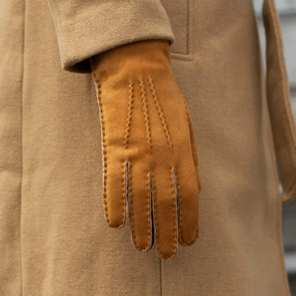 Beatrice  - Italian suede leather gloves with luxurious natural sheep fur lining