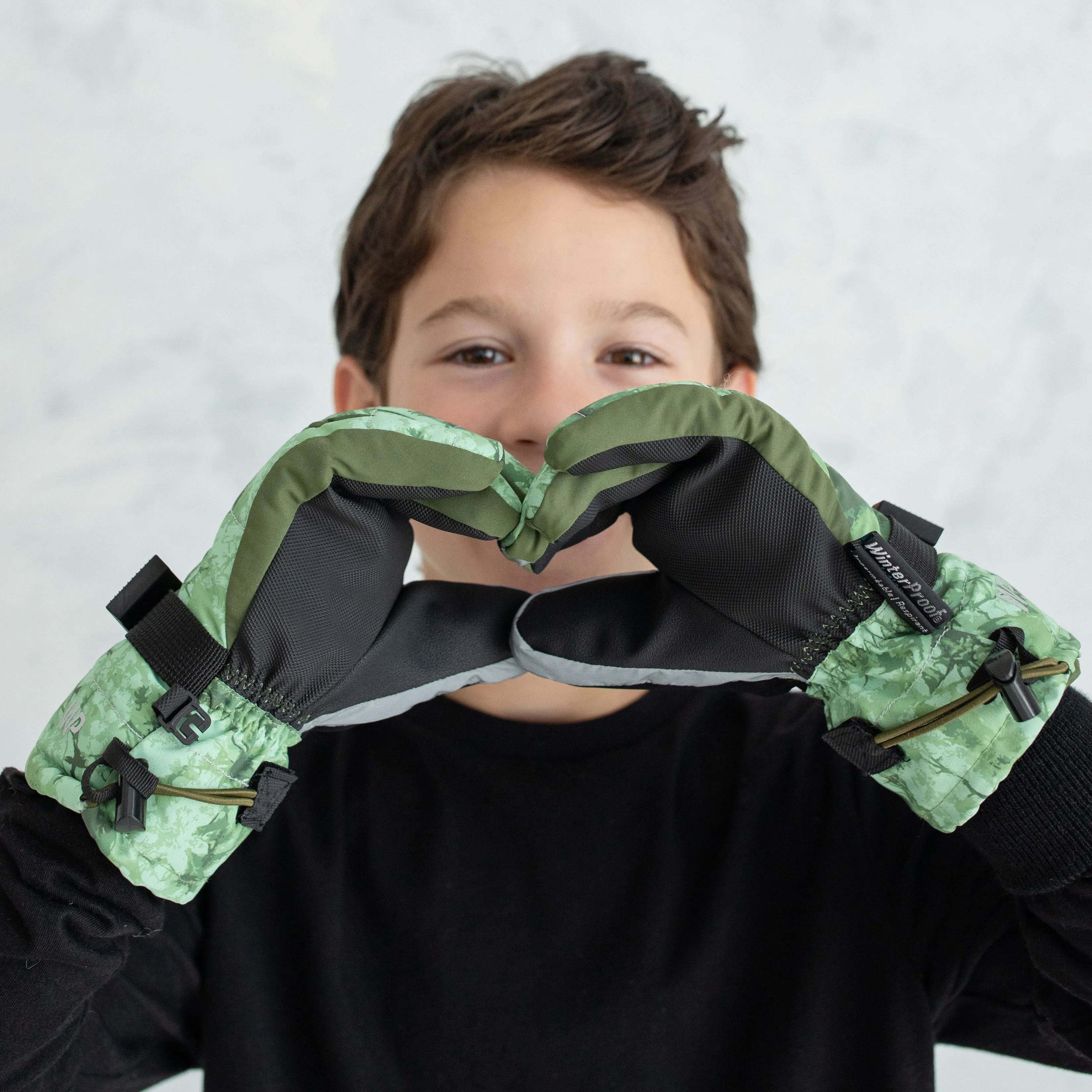 Boy's Camo Tie Dye Gloves