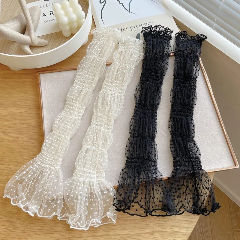 Dainty Polka-Dot Lace Pair of Arm Sleeves