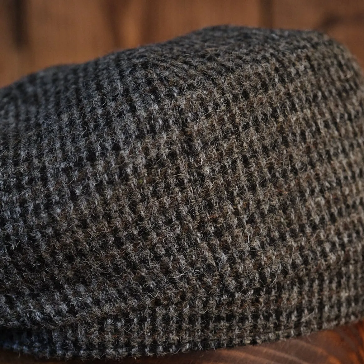 Eight Piece Grey Harris Tweed Newsboy Cap