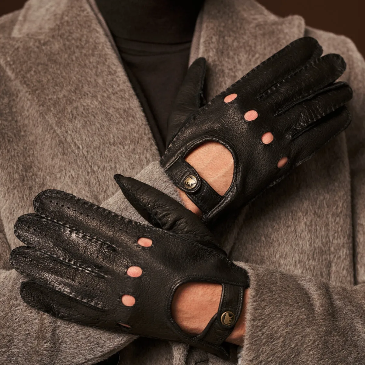 Marcello (black) – Luxurious Italian peccary driving gloves